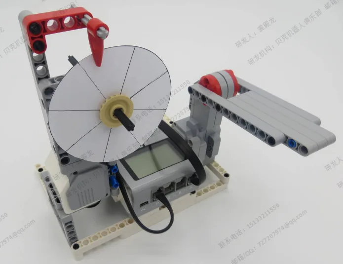 The finished Lucky Draw Machine model, built from LEGO MINDSTORMS EV3.